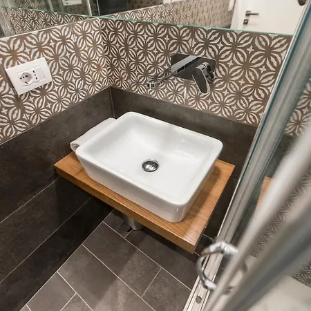Residenza Trinità Maggiore Napoli Esterno foto