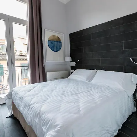 Residenza Trinità Maggiore Napoli Esterno foto